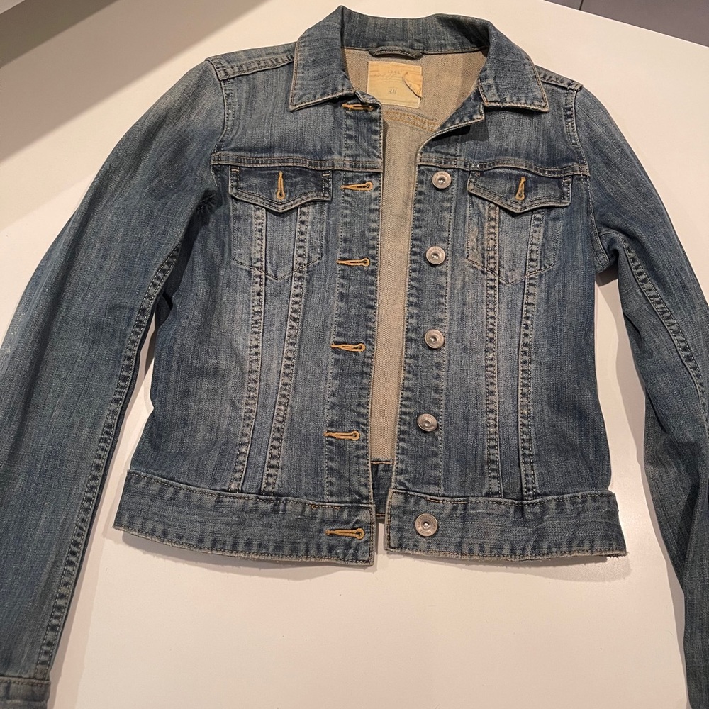 Denim jacket - Picture 2 of 3